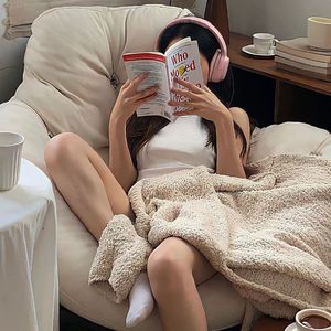 调教日本嫩模打屁股
